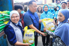 Operasi Pasar Murah Terakhir di Sukawinatan Diserbu Warga, Wagub Sumsel: Tekan Inflasi dan Jaga Daya Beli