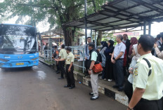 Dukung Program Hemat Energi, Rektor UNSRI Prof Dr Taufiq Marwa Beserta Jajaran Gunakan Transportasi Umum 