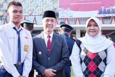 Pimpin Upacara Hari Kelahiran Pancasila, Qanita Syifa dan M Adyan Dampingi Walikota Palembang 