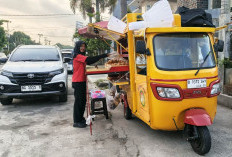 Unik, Jajanan Pasar Pakai Bajaj, Bikin Warga Palembang Penasaran