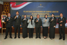 Kakanwil Kemenkum Sumsel Maju Amintas Siburian Lantik Pejabat Fungsional Analis Hukum, Dorong Penguatan Kajian