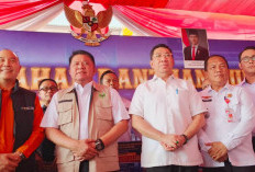Gubernur Sumsel Serahkan Bantuan Sarpras Kelautan dan Perikanan, Ada Mesin Kapal hingga Chest Freezer