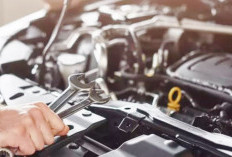 Ruang Mesin Mobil Bau, Cek Penyebab dan Cara Mengatasinya 