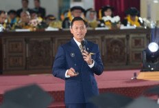 Hadiri Wisuda ke-182 Unsri,  Menko AHY Ajak Lulusan Berkontribusi Bagi Bangsa