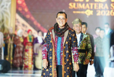 Fashion Show Wastra Sumsel 2026, Tampilkan Inovasi Batik Sembagi dan Sulam Mudawaroh