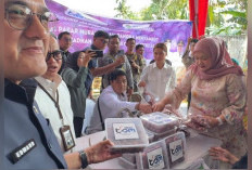 Bantu Masyarakat, PT Tirta Sriwijaya Maju Ikut Gelar Pasar Murah