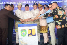 Ground Breaking Jalan di PALI, Gubernur Herman Deru Targetkan Infrastruktur Dorong Segitiga Emas Sumsel