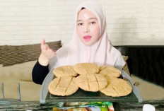 Pempek Kulit Jumbo Seukuran Wajah Pertama di Palembang, Gebrakan Baru Pempek Honey 